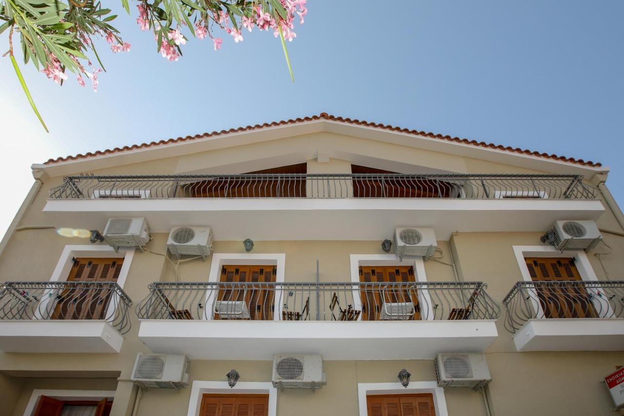 Papadatos Studios Argostoli (Kefalonia) Exterior foto
