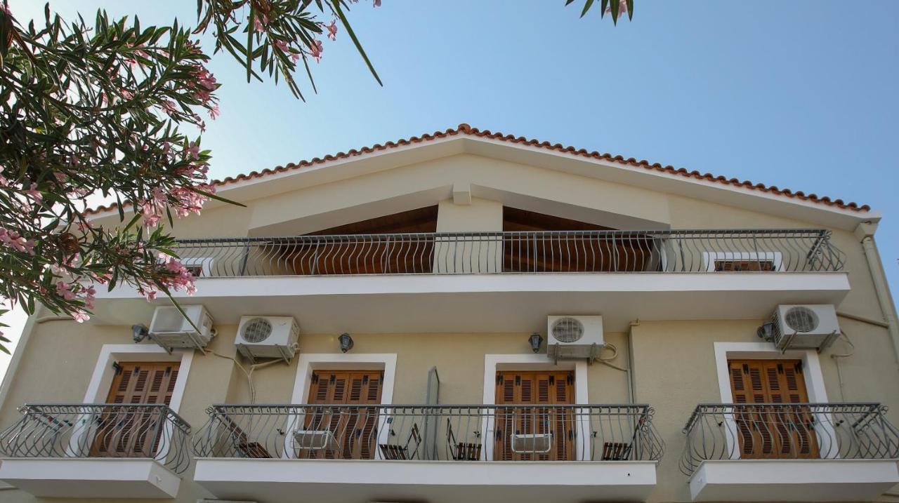 Papadatos Studios Argostoli (Kefalonia) Exterior foto